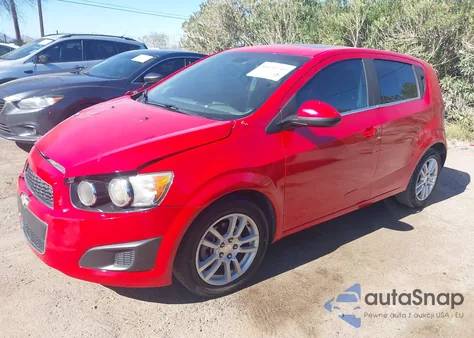 2015 Chevrolet Sonic Lt Auto z USA, uszkodzony, nr VIN 1G1JC6SB7F4127951